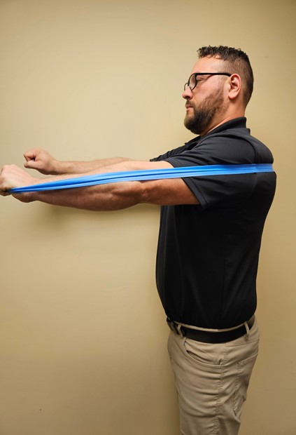 Horizontal Flys 1 Visual of the exercise described