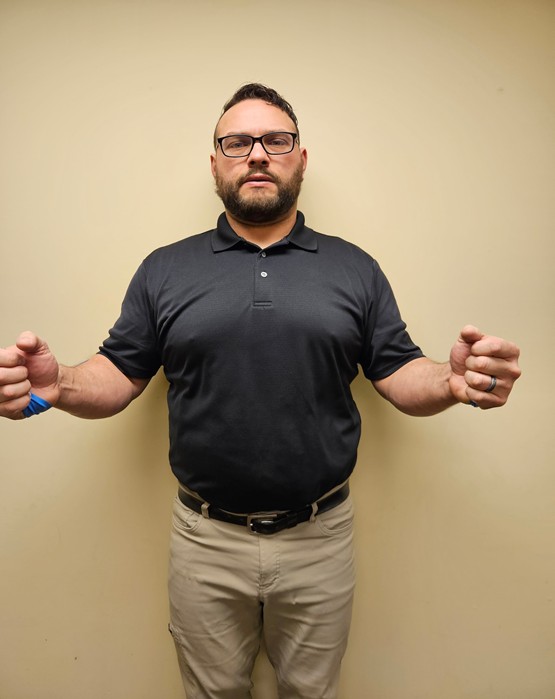 Internal Shoulder Rotation 1 Visual of the exercise described